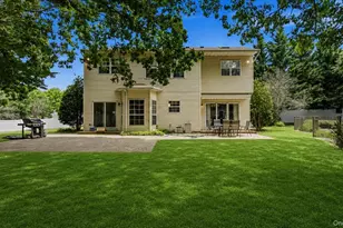 16 English Ivy Ln, Lake Grove, NY 11755 - Photo 32