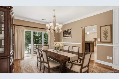 16 English Ivy Lane, Lake Grove, NY 11755 - Photo 12