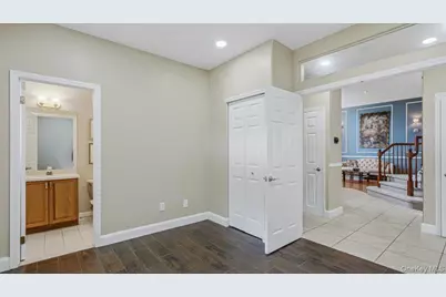 16 English Ivy Lane, Lake Grove, NY 11755 - Photo 18