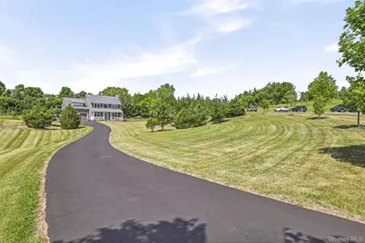 24 Boville Court, Chester, NY 10918 - Photo 2