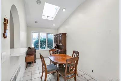 112 Foster Boulevard, Babylon, NY 11702 - Photo 12