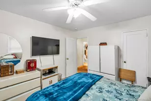 112 Foster Blvd, Babylon, NY 11702 - Photo 6