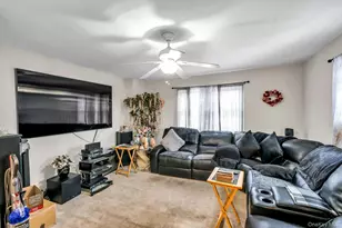 112 Foster Blvd, Babylon, NY 11702 - Photo 16