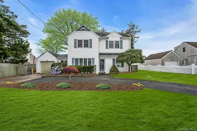 112 Foster Boulevard, Babylon, NY 11702 - Photo 1