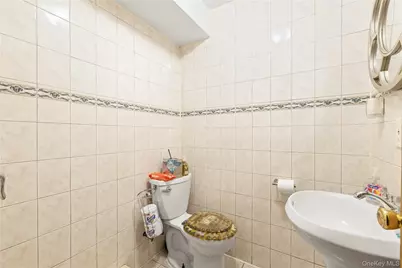 695 Park Place, Brooklyn, NY 11216 - Photo 12