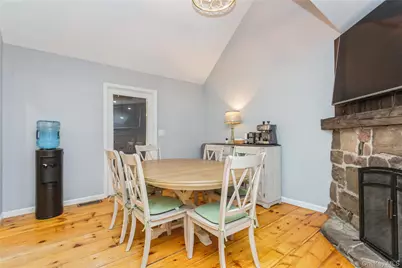 324 Garrison Woods Lane, Wallkill, NY 12589 - Photo 16