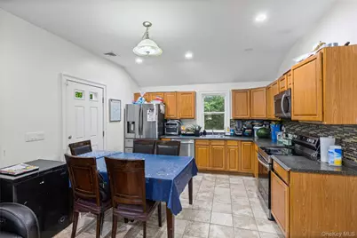 64 Arpage Drive E, Shirley, NY 11967 - Photo 24