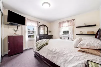 39 Church Street, Central Islip, NY 11722 - Photo 14