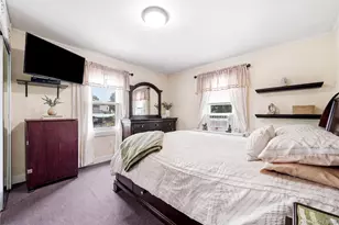 39 Church St, Central Islip, NY 11722 - Photo 14