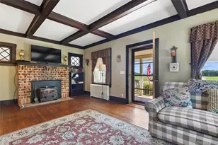 10415 Oregon Rd, Cutchogue, NY 11935 - Photo 6