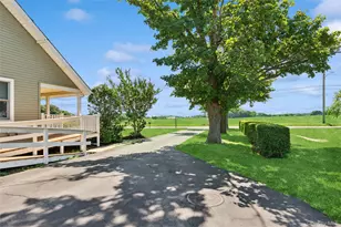 10415 Oregon Rd, Cutchogue, NY 11935 - Photo 30