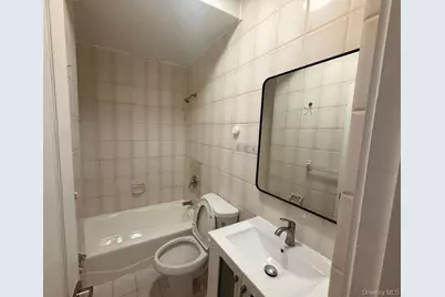 102-39 66th Avenue #1, Forest Hills, NY 11375 - Photo 4