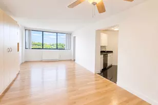 1 Bay Club Dr, Bayside, NY 11360 - Photo 2