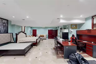 135-39 124th St, Ozone Park, NY 11420 - Photo 16