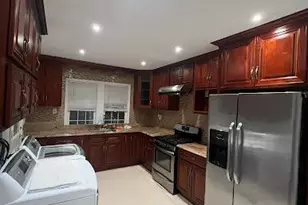 82-52 257th St, Glen Oaks, NY 11004 - Photo 2