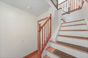 75 Albany St, Poughkeepsie, NY 12601 - Photo 10