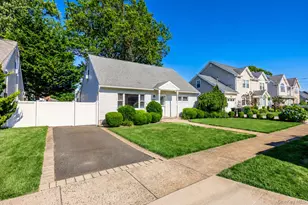 2355 Penatiquit Ave, Seaford, NY 11783 - Photo 2
