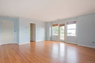 300 S Snedecor Ave, Bayport, NY 11705 - Photo 22