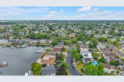 2643 Belmill Road, Bellmore, NY 11710 - Photo 40
