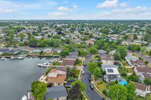 2643 Belmill Rd, Bellmore, NY 11710 - Photo 40