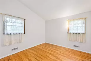 28 Dartmouth Dr, Smithtown, NY 11787 - Photo 10