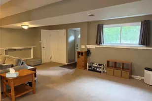 63 Chaucer St, Hartsdale, NY 10530 - Photo 10