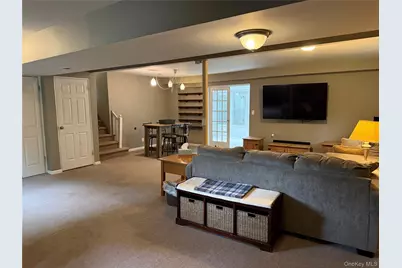 63 Chaucer Street, Hartsdale, NY 10530 - Photo 12