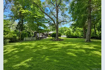 88 Westfield Road, Coram, NY 11727 - Photo 16