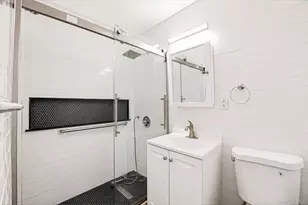 134-54 Maple Ave, Flushing, NY 11355 - Photo 16
