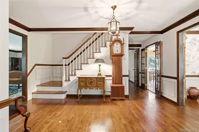 54 Snake Hill Road, Cold Spring Harbor, NY 11724 - Photo 4