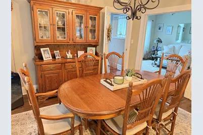28 Pine Street, Sayville, NY 11782 - Photo 4