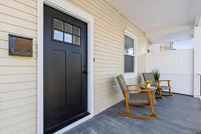 19 Maple Avenue #A, Harrison, NY 10528 - Photo 2
