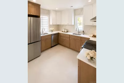 344 Beach 12th Street, Far Rockaway, NY 11691 - Photo 4