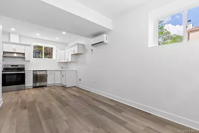 197 Finlay Street, New York, NY 10307 - Photo 38