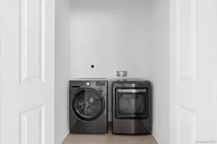197 Finlay St, New York, NY 10307 - Photo 28