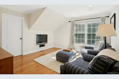 32 Split Rock Road, Pound Ridge, NY 10576 - Photo 16