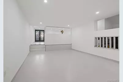 157-51 Rose Avenue, Flushing, NY 11355 - Photo 18