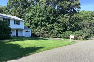 67 Soundview Dr, Port Jefferson, NY 11777 - Photo 2
