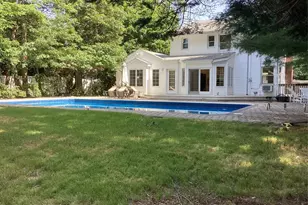 67 Soundview Dr, Port Jefferson, NY 11777 - Photo 4