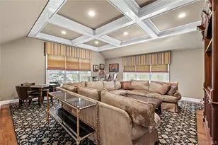 40 Coves Run, Syosset, NY 11791 - Photo 6