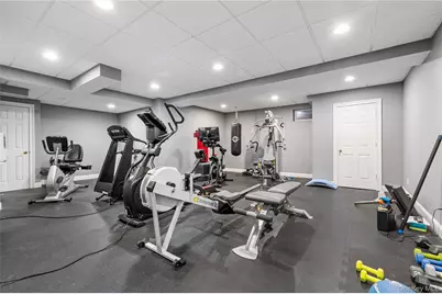 40 Coves Run, Syosset, NY 11791 - Photo 38
