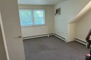 260 Toronto Ave, Massapequa, NY 11758 - Photo 6