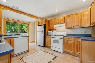 15 Delaware St, Port Jervis, NY 12771 - Photo 14