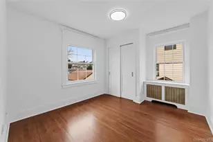 70 Normandy Rd, Yonkers, NY 10701 - Photo 12