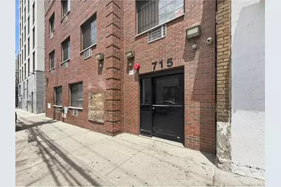 715 E 214th Street, Bronx, NY 10467 - Photo 2