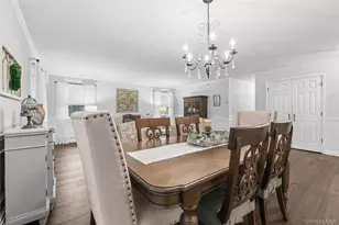 16 Parson Dr, Stony Brook, NY 11790 - Photo 10