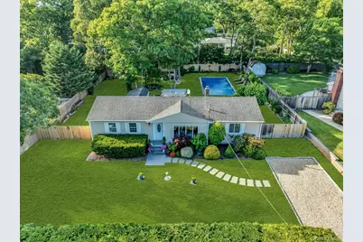 116 W Tiana Road, Hampton Bays, NY 11946 - Photo 30