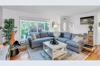 116 W Tiana Road, Hampton Bays, NY 11946 - Photo 14