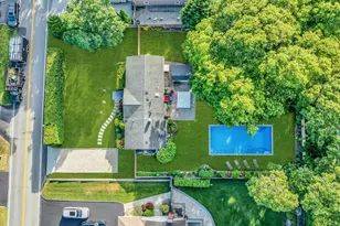 116 W Tiana Rd, Hampton Bays, NY 11946 - Photo 32