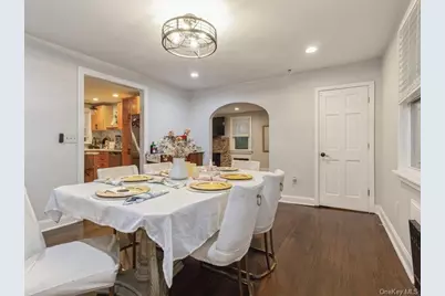 167 Lakeview Avenue, Lynbrook, NY 11563 - Photo 6